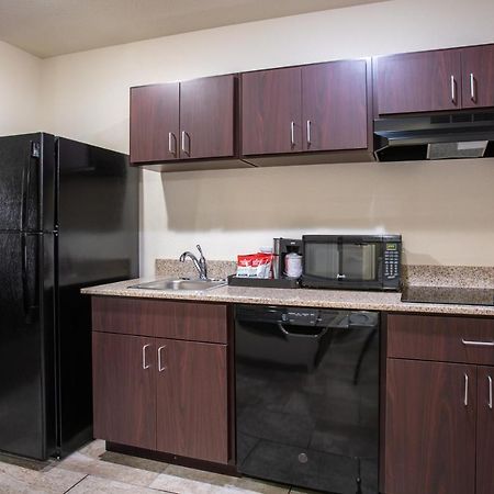 Cobblestone Inn & Suites - Pine Bluffs Esterno foto