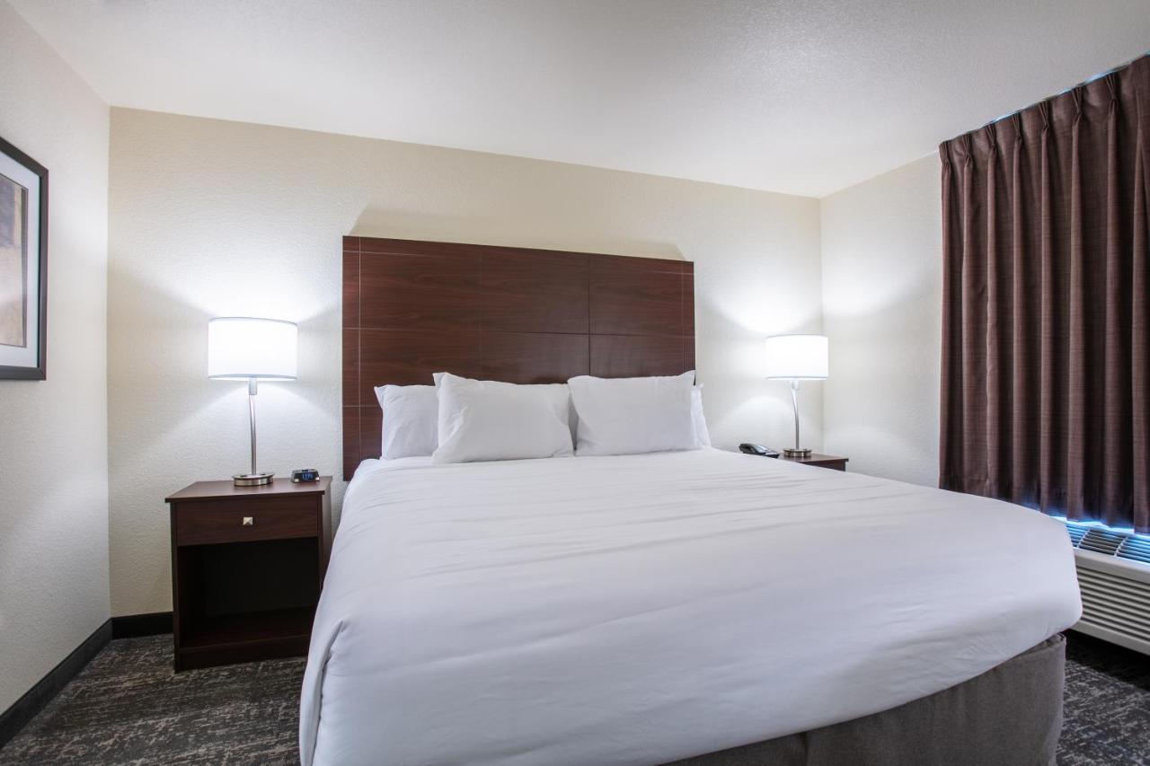 Cobblestone Inn & Suites - Pine Bluffs Esterno foto