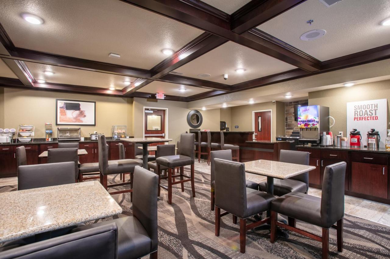 Cobblestone Inn & Suites - Pine Bluffs Esterno foto