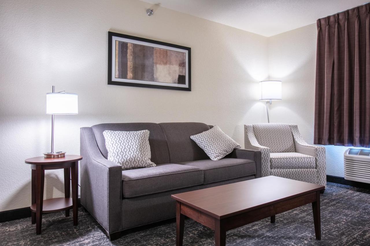 Cobblestone Inn & Suites - Pine Bluffs Esterno foto