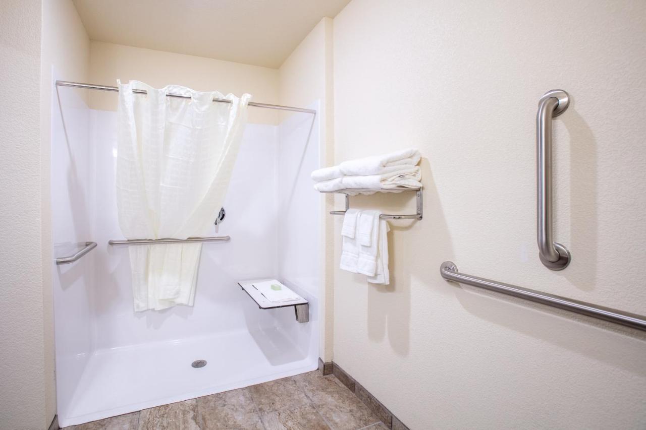 Cobblestone Inn & Suites - Pine Bluffs Esterno foto
