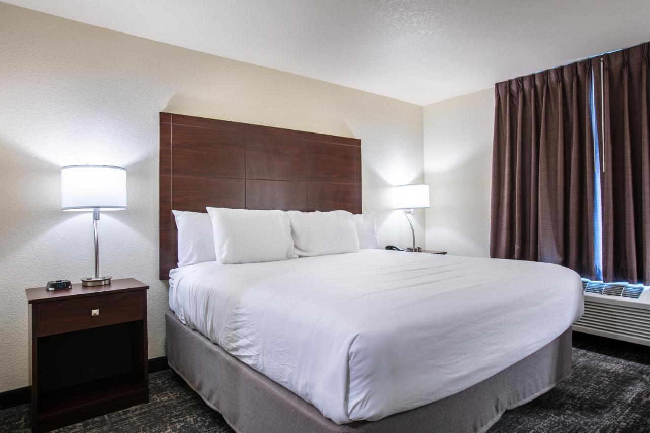 Cobblestone Inn & Suites - Pine Bluffs Esterno foto