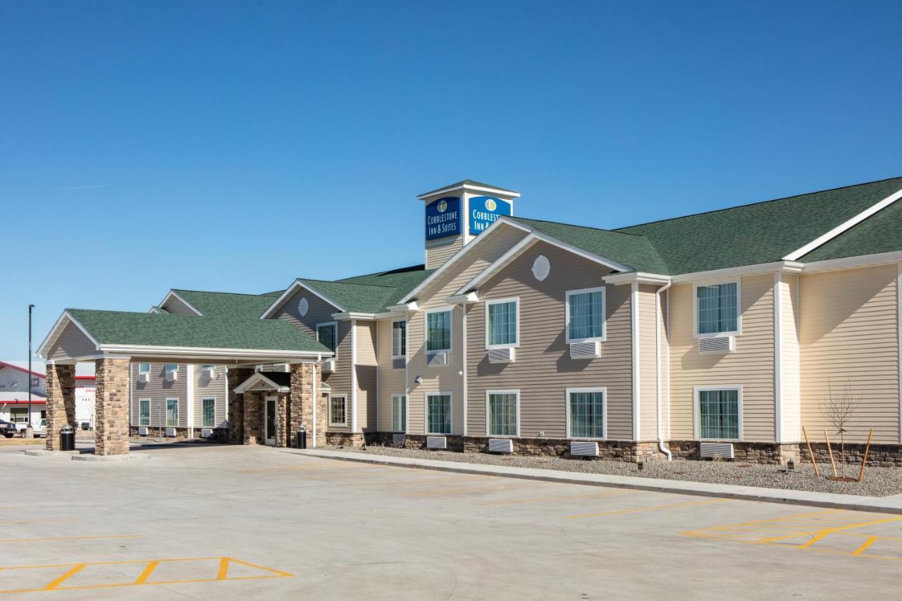 Cobblestone Inn & Suites - Pine Bluffs Esterno foto