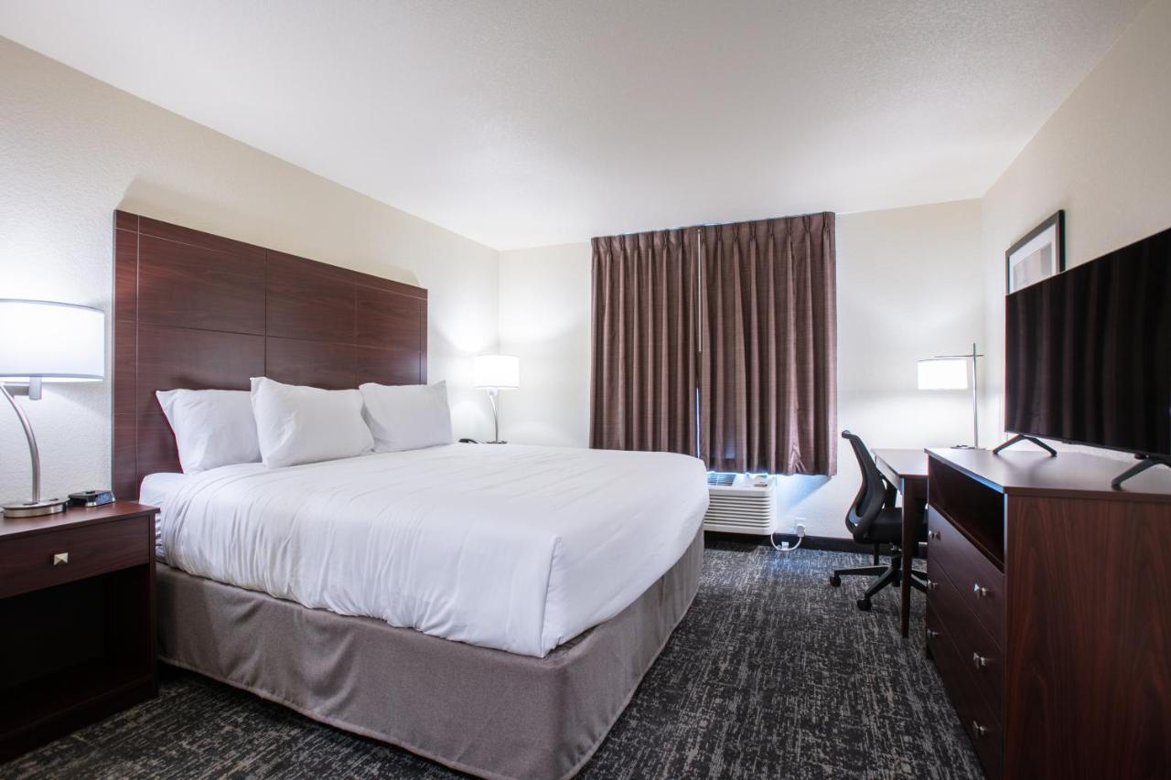 Cobblestone Inn & Suites - Pine Bluffs Esterno foto