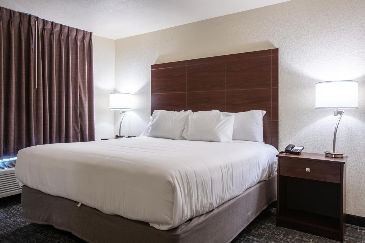 Cobblestone Inn & Suites - Pine Bluffs Esterno foto